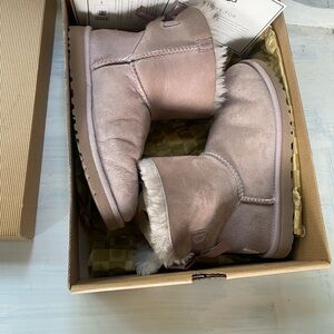 Uggs Australia Pink mini Bailey boots size 5